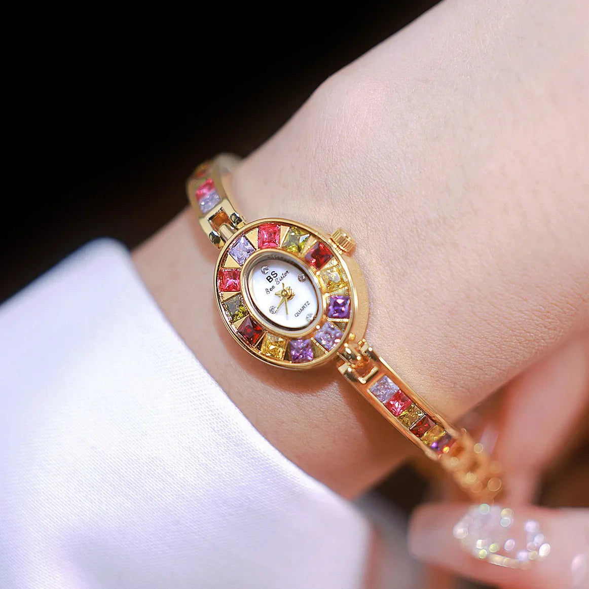 Elegant Luxury Zircon Quartz Watch for Women